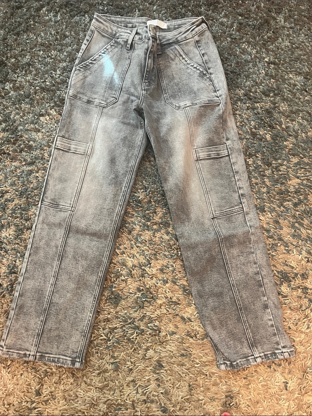 Women’s Ankle Cropped Washed Black Jeans